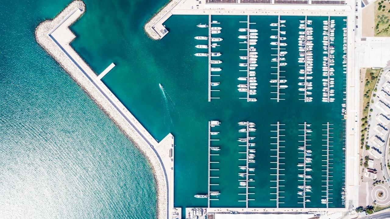 Marina Del Gargano Houseboat Hotel Manfredonia Buitenkant foto